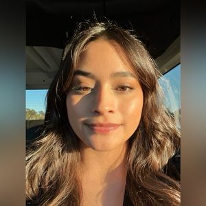 Meet your Posher, Lily